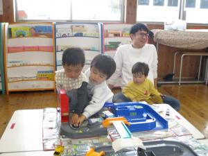 たんぽぽひろば自由遊びの時間