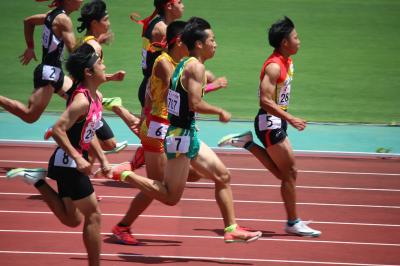 男子100ｍ向坂玲陽さん2