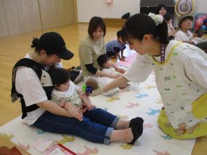 かたつむりの手遊び