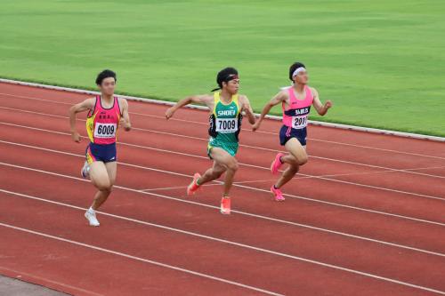 男子中学3年100ｍ向坂玲陽