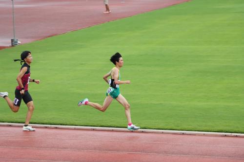 男子2·3年1500ｍ阿部遥斗さん